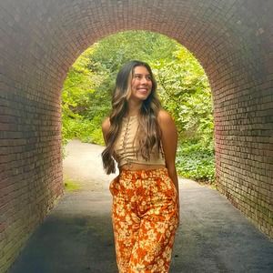 Meet your Posher, Jessica